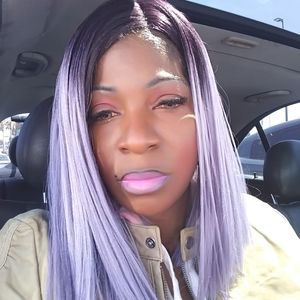 Meet your Posher, Dana